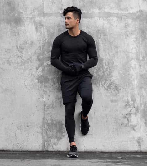 Health goth gym looks guys All Black Gym Outfit, Black Gym Outfit, Video Photoshoot, Photoshoot Male, Outfits Sport, Health Goth, Sport Food, Gym Guys, Gym Outfit Men