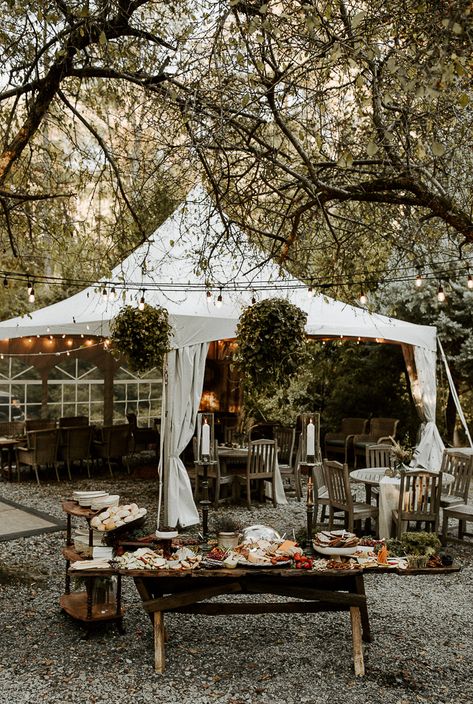 Fall Backyard Reception Ideas, Small Intimate Fall Wedding, Small Bohemian Wedding, Dusk Wedding, Backyard Fall Wedding, Bohemian Fall Wedding, Boho Backyard Wedding, Bohemian Backyard Wedding, Backyard Table