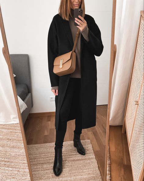 Winter Corporate Fashion, Demellier Bag, Look Working Girl, Cold Outfit, Outfit Minimalist, Winter Outfits Aesthetic, Corporate Fashion, Outfit Inspiration Fall, Fashion Lookbook