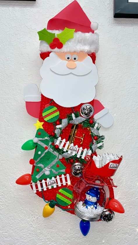 Decorate Paper Stocking For School, Christmas Stocking Contest Ideas, Stocking Contest Ideas, Stocking Decorating Contest, Stocking Decorating, Stocking Decorations, Stockings Diy, Kindergarten Addition, Contest Ideas