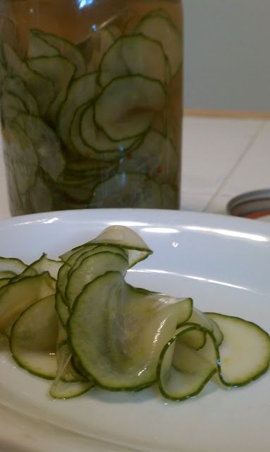 Pickling Cucumbers Recipe, Cucumber Pickles, Pickled Vegetables Recipe, Bountiful Baskets, Baskets Ideas, Canning Vegetables, Quick Pickled Cucumbers, Cucumbers And Onions, Homemade Pickles