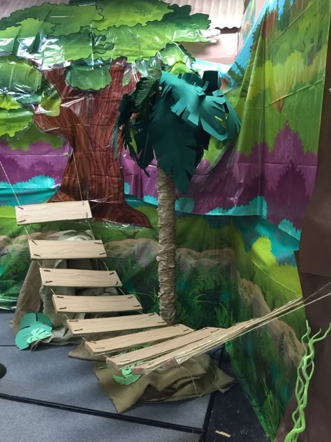 Vbs Jungle, Jungle Theme Decorations, Jungle Theme Classroom, Rainforest Theme, Jungle Thema, Jungle Decorations, Jungle Decor, Deco Jungle, Vbs Themes