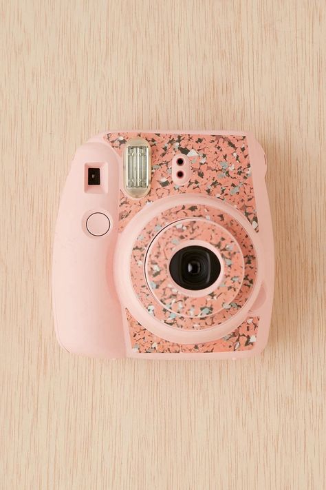 Parsimonious Dslr Photography Tips Taking Pictures #dslrcenter #DslrWallpaperIphone Polaroid Camera Ideas, Pink Polaroid Camera, Polaroid Camera Instax, Pink Polaroid, Instax Mini 8 Camera, Camera Polaroid, Instax Mini Camera, Fujifilm Instax Mini 8, Pink Camera