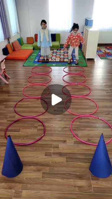 Hula Hoop Activities For Preschoolers, Hula Hoop Games For Preschoolers, Sport Activities For Toddlers, Sports Activities For Toddlers, Sports Activities For Preschool, Gross Motor Activities For Preschoolers, Preschool Gymnastics Lesson Plans, Hula Hoop Games, Preschool Gym