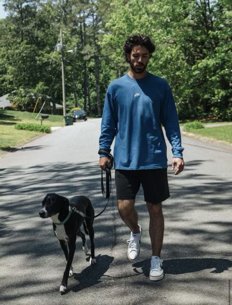 Mlb Baseball Players, Golf Fashion Men, Georgia Peaches, Baseball Men, Dansby Swanson, Atlanta Braves Baseball, Models Style, Baseball Boys, Beach Wave