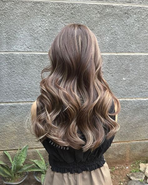 Milk Tea Brown Hair, Tea Hair Color, Milk Tea Hair Color, Ashy Blonde, Short Dark Hair, Brown Hair Colors, Hair Color Ideas, Milk Tea, Balayage Hair