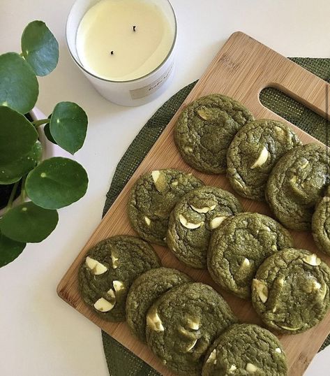 Matcha Soft Cookies, Matcha Cookies Aesthetic, Korean Cookies Aesthetic, Matcha Themed Party, Soft Cookies Aesthetic, Biscuits Aesthetic, Highschool Goals, Matcha Snacks, Baking Photos