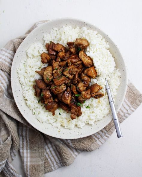 White Rice Recipes, Soy Sauce Chicken, Raw Chicken Breast, Honey And Soy Sauce, Sauce Chicken, Rice Dinner, Honey Soy, Winter Recipes, Chicken Dishes Recipes