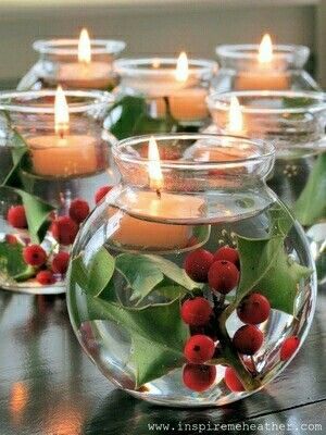 Christmas Candle Decorations Ideas, Diy Natal, Diy Jul, Deco Table Noel, Christmas Candle Decorations, Centerpieces Diy, Floating Candle, Christmas Table Centerpieces, Christmas Table Settings