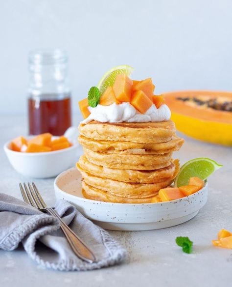 Papaya Recipes Breakfast, Papaya Breakfast Ideas, Papaya Pancakes, Papaya Recipes Dessert, Papaya Breakfast, Papaya Dessert, Papaya Recipe, Papaya Recipes, Pancake Toppings