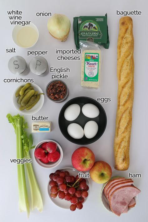 Ploughmans Lunch Platter, Plowman's Lunch, Homeschool Breakfast, Ploughmans Platter, Snack Plate Lunch, Composed Salads, Cheese And Meat Platter, English Snacks, Book Camp