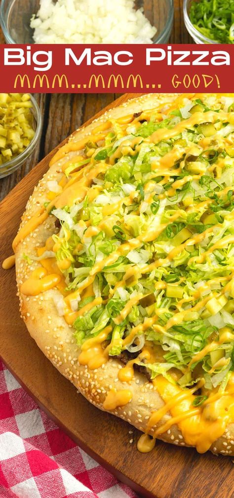 Speciality Pizza Ideas, Big Mac Pizza Recipes, Smoked Pizza Recipes, Pizza Business Ideas, Fall Pizza Ideas, Personal Pizza Ideas, Hamburger Pizza Recipes, Fun Pizza Ideas, Pizza Topping Ideas