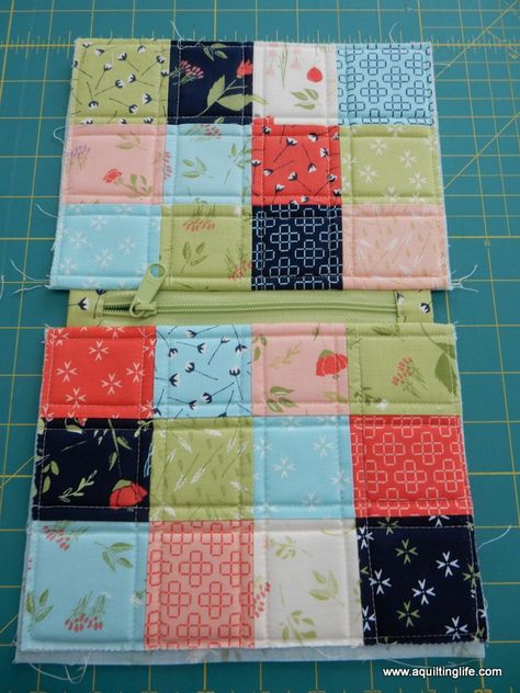 Desain Tote Bag, Zipper Pouch Tutorial, Pouch Tutorial, Sew Ins, Sewing Bags, Costura Diy, Beginner Sewing Projects Easy, Bag Tutorial, Patchwork Quilting