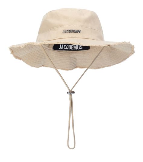 Le Bob Artichaut Bucket Hat | Jacquemus - Mytheresa Png Clothes, White Hat, Mean Girls, Small Designs, Alternative Fashion, Hat Fashion, Designer Brands, Hogwarts, Fall In Love