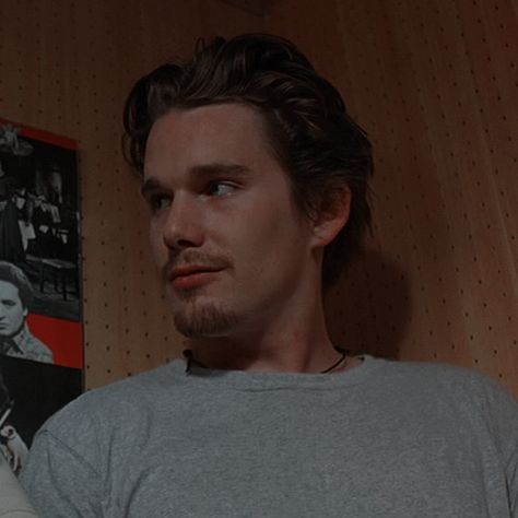 Ethan Hawke 90s, Ethan Hawke Movies, Beaking Bad, Before Trilogy, Male Portrait Poses, Ethan Hawke, Middle Aged Man, Dead Poets Society, Before Sunrise