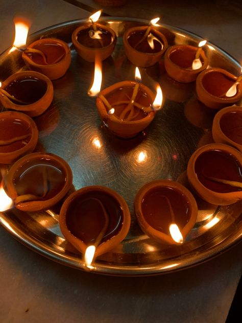 Diya Images Aesthetic, Diwali Diya Photo, Diyas Images, Diwali Asthetic Picture, Diya Pic, Diwali Lights Decoration House, Diya Images, Diya Photos, Diwali Photoshoot