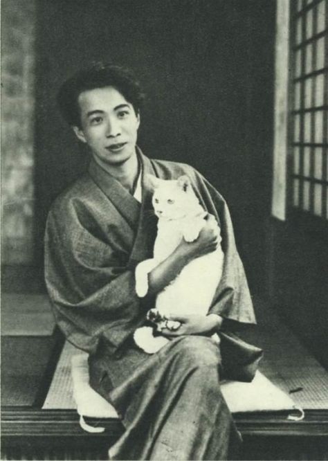 Japanese Literature, Japan History, Unread Books, Writers And Poets, Aesthetic Japan, Cat People, Oui Oui, Pose Reference Photo, White Photo