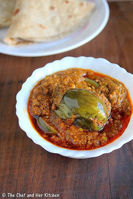 Bharli Vangi - Maharasthrian style Stuffed Eggplants Bharli Vangi Recipe, Brinjal Recipes Indian, Baigan Recipes, Marathi Recipes, Brinjal Recipes, Maharashtrian Food, Food Combos, Maharashtrian Recipes, Indian Veg Recipes