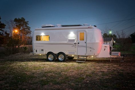 The Best Used Travel Trailers Under $5,000 Jayco Travel Trailers, Travel Trailer Interior, Travel Trailer Floor Plans, Travel Trailer Organization, Best Travel Trailers, Used Travel Trailers, Small Travel Trailers, Used Rvs For Sale, Travel Trailer Camping