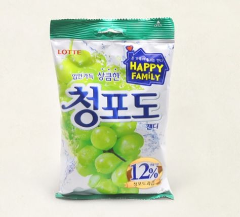 Grapes Candy, Asian Pantry, Grape Candy, Green Grape, Asian Grocery, Green Grapes, A Fruit, Happy Family, Korean Food