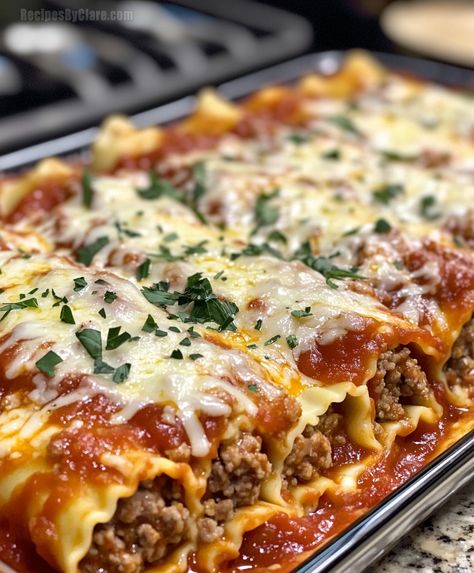 Meatball Lasagna, Top Dinner Recipes, Italian Meatball, Lasagna Rolls, Roll Ups, Lasagna Recipe, Italian Dishes, Satisfying Food, Casserole Recipes