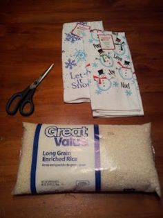 Rice Bag Heating Pad, Presente Diy, Rice Bag, Rice Bags, Navidad Diy, Heating Pad, Homemade Christmas Gifts, Kuta, Homemade Christmas