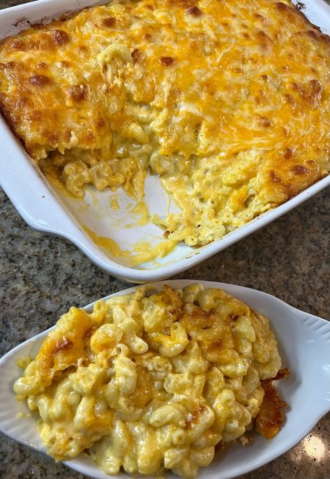 Old Fashioned Soul Food Baked Mac and Cheese - Mac And Cheese Recipe Soul Food, Roux Recipe, 2023 Thanksgiving, Southern Mac And Cheese, Baked Mac And Cheese Recipe, Cheesy Mac And Cheese, Macaroni Cheese Recipes, Glam Kitchen, Southern Recipes Soul Food