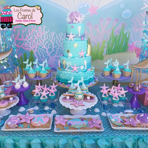 Mermaid Party #festasereia Mermaid Pool Party, 4de Verjaardag, Little Mermaid Birthday Party, Mermaid Pool Parties, Ariel Birthday Party, Mermaid Pool, Mermaid Birthday Party Decorations, Mermaid Theme Birthday Party, Mermaid Birthday Cakes