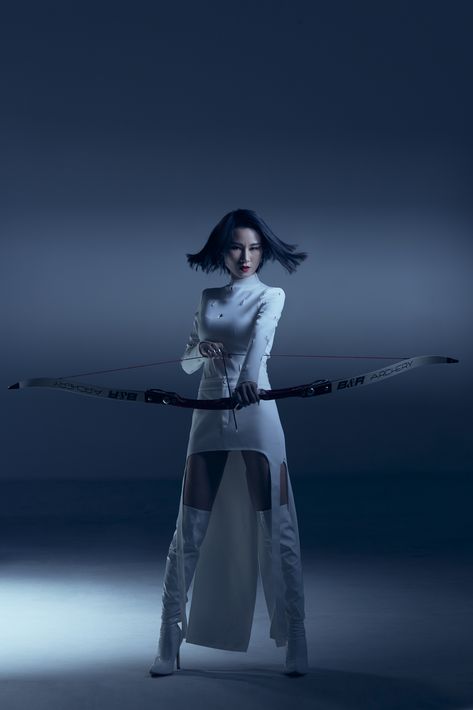 Shooting Bow And Arrow Pose, Pole Arm Pose Reference, Shooting Arrow Pose, Bow And Arrow Photoshoot, Holding Bow And Arrow Reference Drawing, Woman Bow And Arrow, Archery Poses Reference, Bow Pose Reference, Warrior Pose Reference