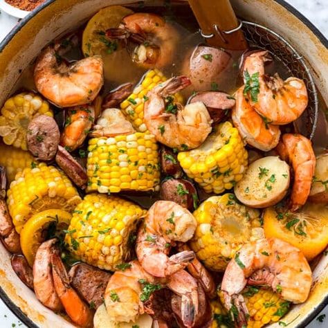 Easy Shrimp Boil, House Of Yumm, Creole Shrimp Recipes, Baked Hamburgers, Creole Shrimp, Shrimp Boil Recipe, Potato Corn Chowder, Cornbread Salad, Seafood Boil Recipes