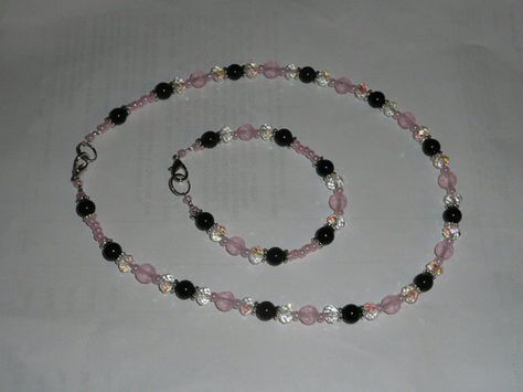 Pink and black necklace and bracelet Light Pink Jewelry, Pink Bead Necklace, Beads Bracelet Design, Pink Necklace, Black Chain, Pink Jewelry, Black Jewelry, Black Necklace, Glass Beaded Bracelets