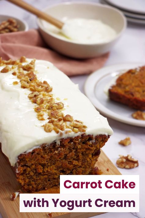 This carrot cake uses Greek yoghurt frosting instead of cream cheese, making for a yummy and slightly healthier version of the classic. Cake Without Cream, Yoghurt Frosting, Carrot Cake Icing, Cake With Yogurt, Carrot Cake Recipe Healthy, Carrot Cake Frosting, Dinner Party Desserts, Healthy Carrot Cakes, Yoghurt Cake