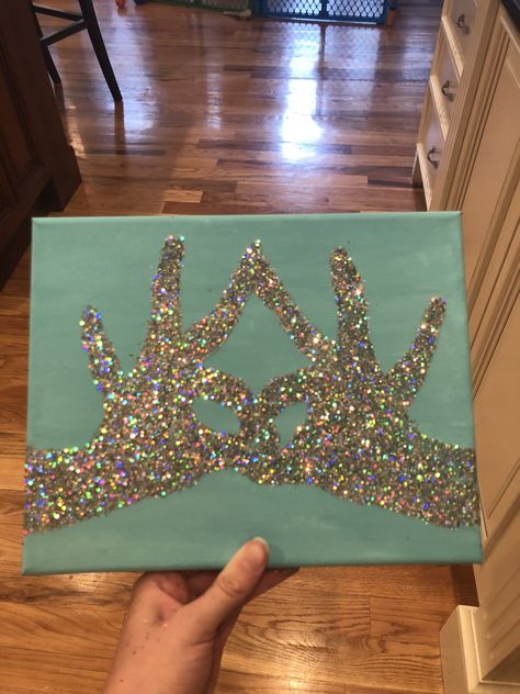 Zeta tau alpha glitter crown handsign canvas craft for little Zeta Tau Alpha Big Little Baskets, Zeta Tau Alpha Painting Canvases, Zeta Canvas Ideas, Zta Painting Canvases, Zeta Tau Alpha Painting, Alpha Sigma Alpha Canvas, Zta Paintings, Big Little Canvas Ideas, Zeta Tau Alpha Canvas