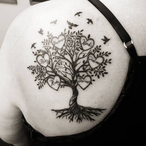 15 Amazing Family Tree Tattoo Designs You Must Ink On Skin - InkMatch Tatoos Family Symbol Tree Of Life, Family Forearm Tattoos For Women, Family Tree Tattoos For Women, Family Tree Tattoo For Men, Family Tree Tattoo Designs, Tree Heart Tattoo, Tree Tattoo Drawings, Family Heart Tattoos, Family Name Tattoos