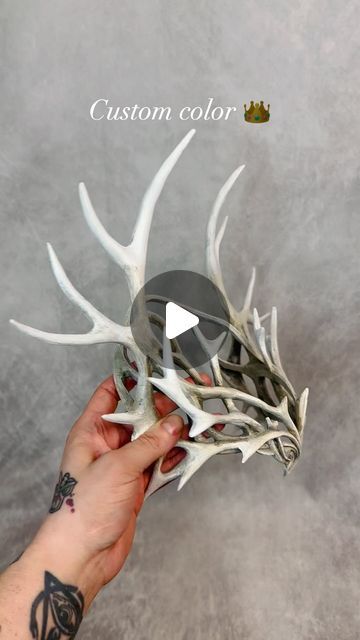 Antler Crown Diy, Nature Costume Ideas, Cowboy Witch, Bone Crown, Antler Diy, Druid Costume, Larp Diy, Diy Antler, Antler Crown