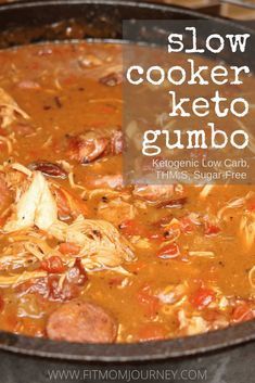 This Slow Cooker Keto Gumbo is not only fast and easy to make, it's delicious! Simply throw all the ingredients - minus the shrimp - in a slow cooker, then add the shrimp and cauliflower rice 20 minutes before serving. Whole 30 Gumbo, Keto Gumbo Low Carb, Low Carb Gumbo, Gumbo Slow Cooker, Keto Gumbo, Cena Keto, Desayuno Keto, Keto Crockpot, Cajun Food