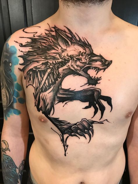 Werewolf Tattoo, Wolf Tattoos Men, Tier Tattoo, Prison Tattoos, Cool Chest Tattoos, Wolf Tattoo Design, R Tattoo, Wolf Tattoos, Dark Tattoo