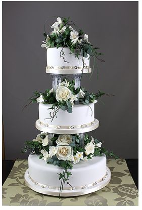 Cake Pillars, Cassie Wedding, Wedding Cake Boxes, Vegan Wedding Cake, Wedding Cake Fresh Flowers, Square Wedding Cakes, Traditional Wedding Cakes, Traditional Wedding Cake, Vegan Wedding