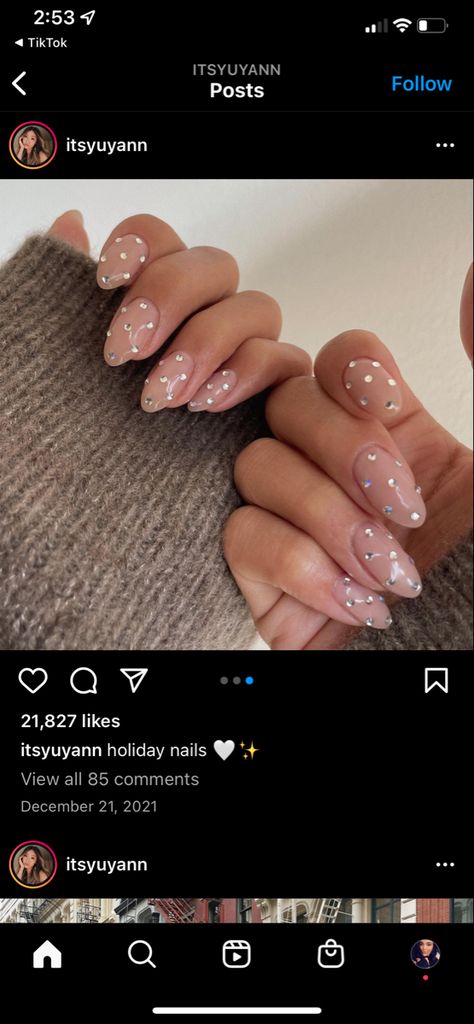 Maternity Picture Nails, Maternity Photo Nails, Photo Nails, Maternity Photo Outfits, Photo Outfit, Maternity Photos, Holiday Nails, Maternity Pictures, Pregnancy Photos