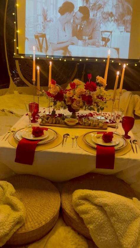 Romantic Home Dates, Romantic Movie Night, Romantic Dinner Tables, Romantic Dinner Setting, Room Surprise, Romantic Room Surprise, Romantic Dinner Decoration, Dinner Under The Stars, Romantic Valentines Day Ideas