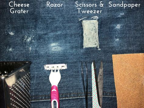 Diy Distressed Jeans Tutorial, Distressed Jeans Diy, Diy Ripped Jeans Tutorial, Boyfriend Jeans Diy, How To Make Ripped Jeans, Diy Distressed Jeans, Maglia Fair Isle, Jean Diy, Diy Ripped Jeans