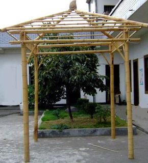 Pyramid Bamboo Pergolas Terraced Patio Ideas, Bamboo Arbor, Beach Cottage Kitchens, Bamboo Diy, Bamboo Building, Bamboo Trellis, Bamboo Structure, Backyard Gazebo, Diy Canopy