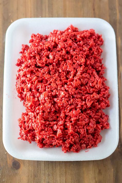 Give your rice krispie treats a spooky upgrade and make these red velvet "raw meat" rice krispie treats! It only takes a few ingredients and a few minutes to put together these tasty Halloween treats but your guests won't forget them! | www.persnicketyplates.com Raw Meat Rice Krispie Treats, Meat Rice Krispie Treats, Raw Meat Rice Krispies, Halloween Rice Krispies, Halloween Rice Krispie Treats, Fun Halloween Desserts, Halloween Foods, Red Velvet Cake Mix, Halloween Party Snacks