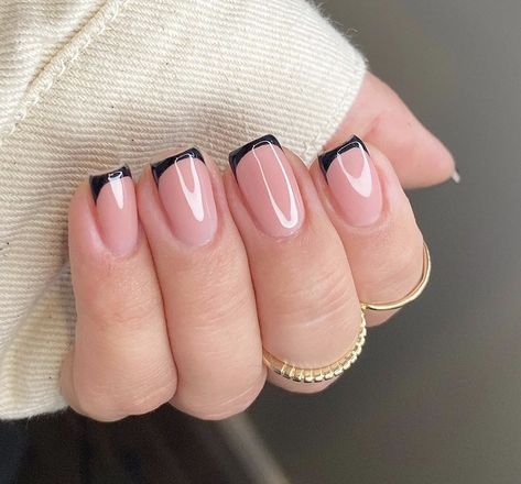 Square Black French Tip Nails, Black French Tip Nails Square, French Tip Nails Square, Black French Tip Nails, Sophisticated Nails, Black French Tip, Black French Tips, Classic French Manicure, Short Square Nails