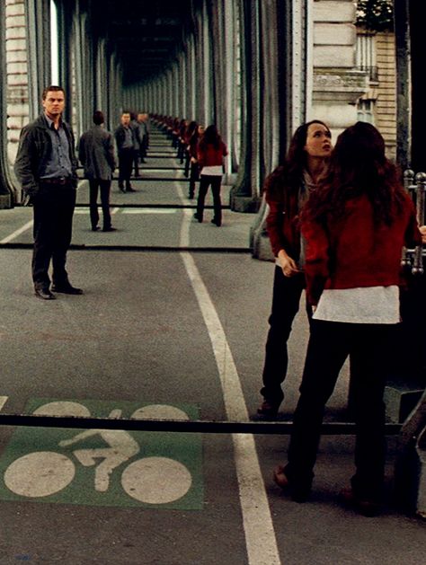 Inception Inception Movie, Nolan Film, Fritz Lang, Science Fiction Movies, Septième Art, I Love Cinema, Movie Shots, Christopher Nolan, Film Quotes