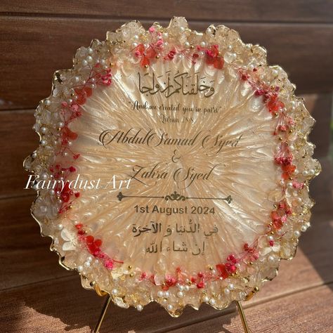 Couple Frame, Resin Gifts, Gifts Couple, Happy Married Life, Customised Gifts, Resin Design, Gifts Anniversary, Couple Gift, Married Life