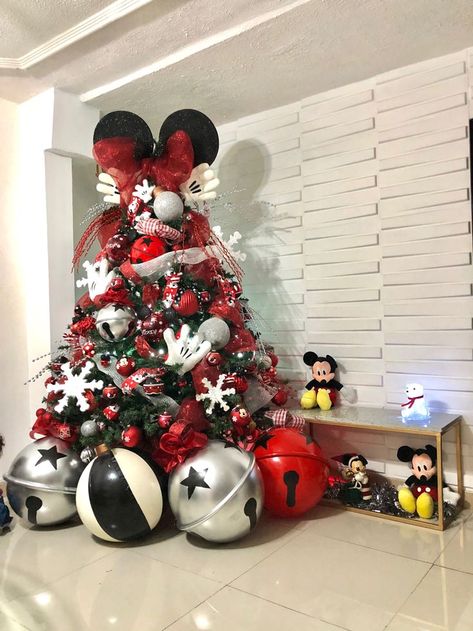 Mickey Mouse Mini Christmas Tree, Mickey Mouse Clubhouse Christmas Tree, Mickey Mouse Theme Christmas Tree, Mickey Themed Christmas Tree, Mickey Tree Christmas, Christmas Mickey Mouse Decorations, Mickey Mouse Xmas Tree, Christmas Tree Disney Theme, Mickey Minnie Christmas Tree