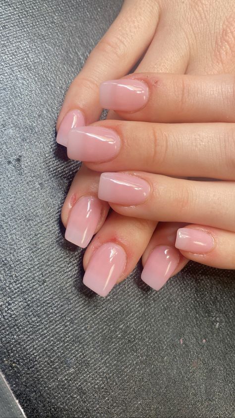 #nails #nailideas #natural #naturalnails #manicure #pedicure #naildesign Dip Nail Light Pink, Gel Nails Clear Designs, Pink Gel On Natural Nails, Natural Acrylics Short, Natural Nail Designs Acrylics Short, Light Pink Natural Acrylic Nails, Pink Natural Nails Short, Pink Blush Nails Acrylic, Blush Pink Natural Nails