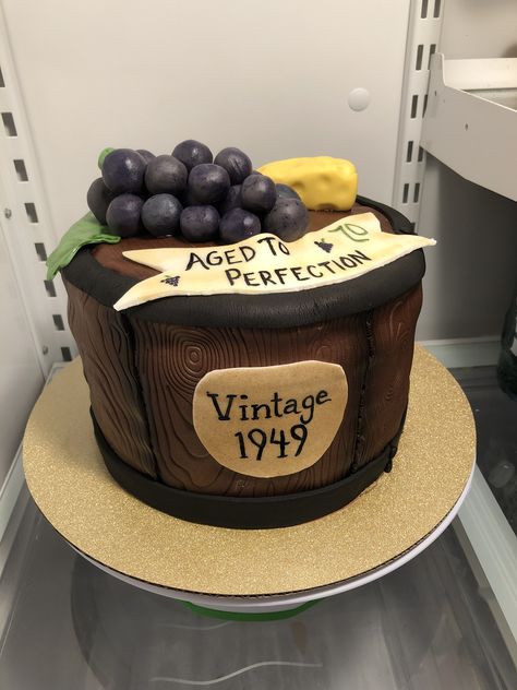 70th Birthday Cake #vintagecake #70thbirthday 70th Birthday Cake For Dad, Gentlemen Cake, 70th Birthday Cake Ideas, 70th Birthday Cake For Men, 70 Birthday Cake, Birthday Cake Fruit, 70th Cake, Wine Cake, 70th Birthday Cake