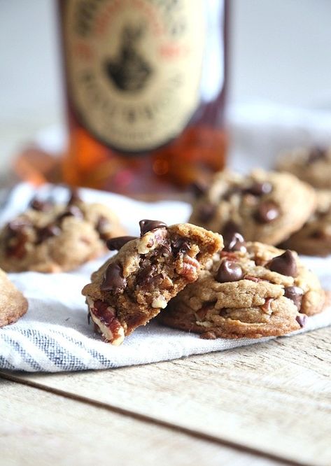 Derby Pie Cookies! These cookies are browned butter, bourbon, pecan chocolate chip cookies loaded with rich brown sugar! They're soft on the inside and crispy on the outside! Derby Pie Cookies, Bourbon Cookies, Butter Bourbon, Bean And Cheese Burrito, Soft Chewy Cookies, Bourbon Chocolate, Cookies And Cups, Pecan Chocolate, Bourbon Cream